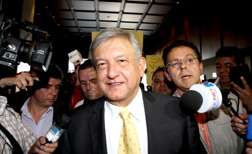 López Obrador hará la gira por la Ciudad de México como líder de Morena y no como candidato del Partido de la Revolución Democrática (PRD.