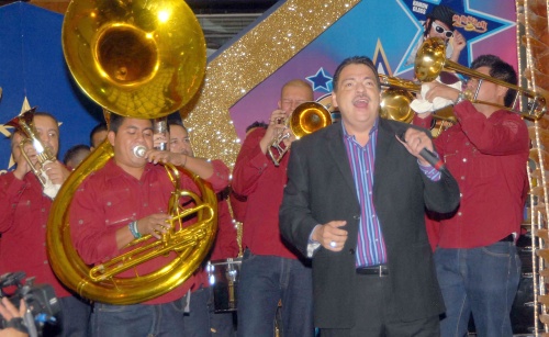 Festejó Julio Preciado 25 años de carrera