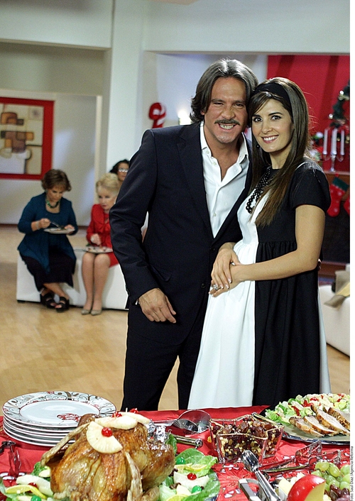 Convivencia. Esta noche se transmitirá la cena de Fin de Año en la telenovela Una Familia con Suerte.