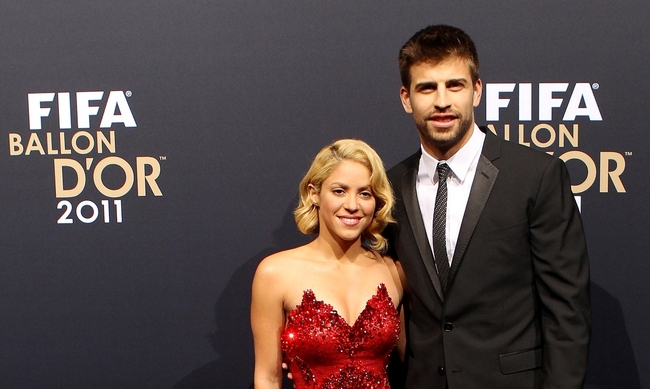 Relación. Los rumores sobre una boda entre la cantante y el futbolista cada vez son más fuertes.