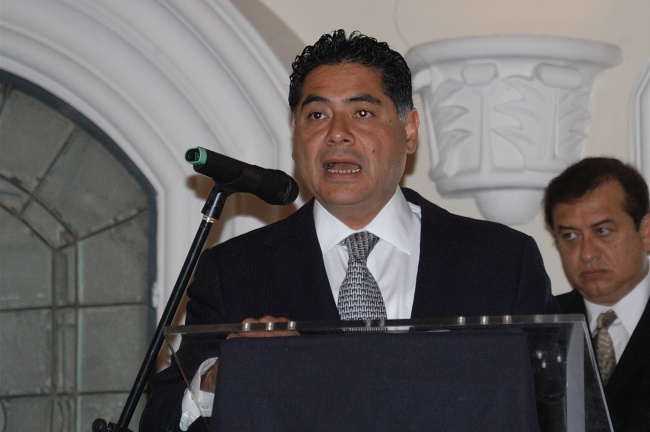 Herrera Caldera destacó algunas obras en la Comarca Lagunera entre ellas el Distribuidor Vial. (Archivo)