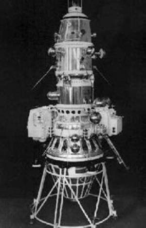 Sonda lunik de la misión Luna 10 de la Unión Soviética. ARCHIVO
