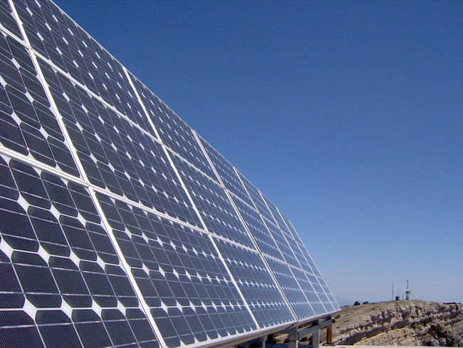 Energía verde. El parque solar que se construye en Zacatecas servirá para generar la mitad de la energía que utiliza el aeropuerto.