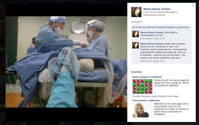 La doctora Mayté Rosas Gómez, anestesióloga del hospital del IMSS, publicó en su Facebook fotos de las cirugías donde participa, y escribió bromas sobre ello. (NAYARITENLINEA.MX )
