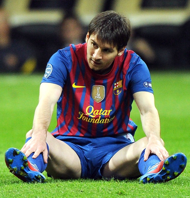 Lionel Messi falló un tiro penal y Chelsea empató 2-2 con el Barcelona en Camp Nou y el cuadro británico se metió en la final de Champions League. (EFE)