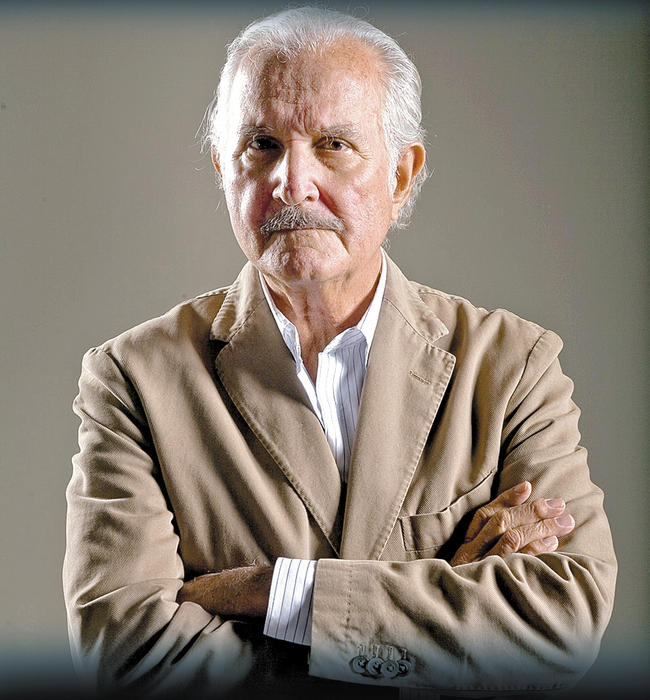 'Tenemos un pasado que debemos recordar. Tenemos un porvenir que podemos desear”.
CARLOS FUENTES (1928-2012)
(Agencia Reforma)