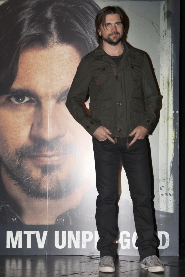 El cantante colombiano Juanes, presentó este viernes a los medios de comunicación su disco “Juanes MTV Unplugged”.