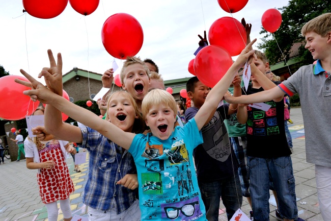 Celebran fin de año escolar