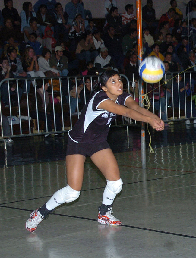 Paula Carolina López Rangel milita en el equipo Queens.