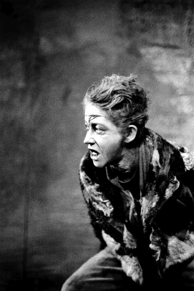 La actriz. Emoé de la Parra regresará al Teatro Nazas para presentar hoy el unipersonal de Samuel Beckett 'Primer amor'. (CORTESÍA)