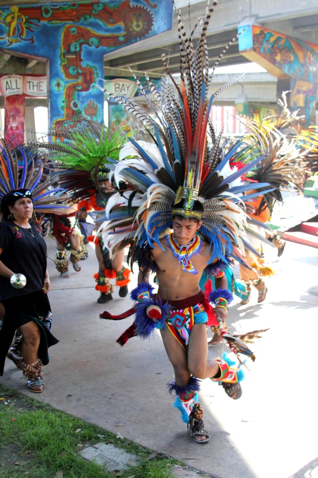 Encuentro de bailarines de danzas aztecas/chichimecas