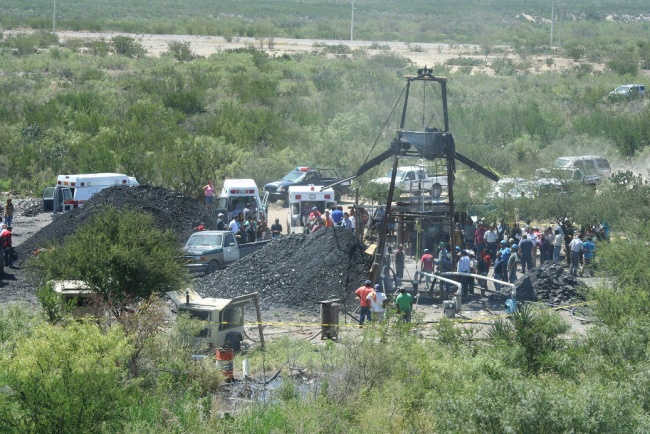 Personal de la Procuraduría General de Justicia del Estado realizará una gira de supervisión por la Región carbonífera y tomar las medidas cautelares necesarias, luego de los accidentes en minas. (Archivo)