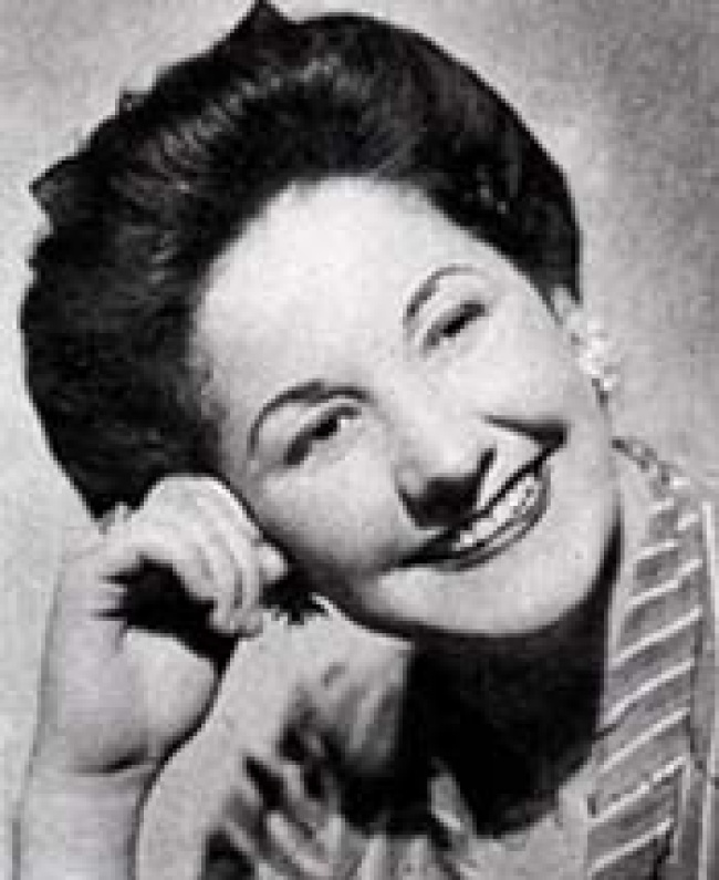 En Latinoamérica la soprano fue nombrada, por su potente voz y encanto en el escenario, como la 'Reina de la zarzuela'. INTERNET