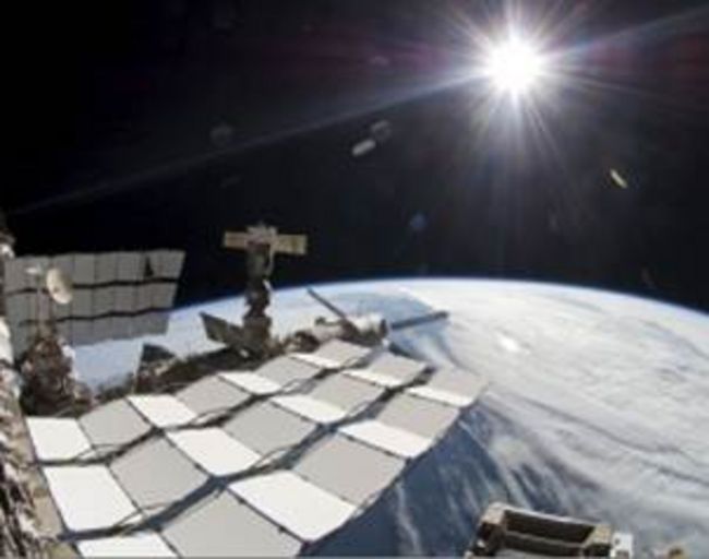 Astronautas. La Estación Espacial Internacional tuvo fallas en sus sistema eléctrico.