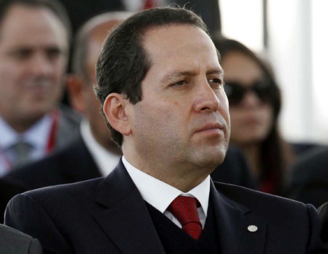 El gobernador Eruviel Ávila Villegas acudió al funeral del diputado local, Jaime Serrano, asesinado ayer domingo.
