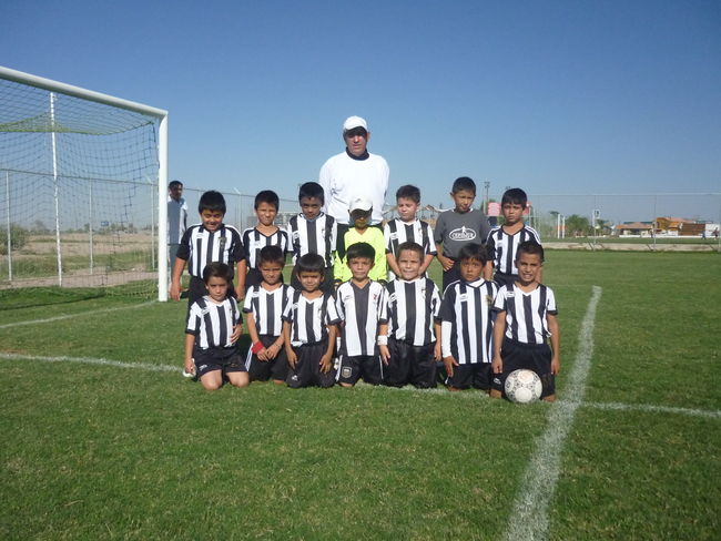 La Selección Torreón de futbol de la Categoría 2005 representada por CEFOJUR espera hacer un buen papel en la eliminatoria estatal. Selección Torreón va al estatal de fut