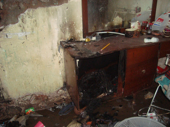 Los daños. Juan Manuel Lara Murillo fue detenido por golpear e incendiar la casa de su mujer. 