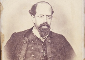 Vicente Riva Palacio fue reconocido por su invaluable trabajo militar, político, diplomático y literario, por lo que la Cámara de Diputados determinó que sus restos pasaran a la hoy Rotonda de las Personas Ilustres de la Ciudad de México. INTERNET