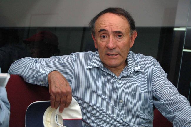 El ex olímpico mexicano Rodolfo Gómez presentará su biografía pasado mañana a las 11:00 horas en el colegio Alemán de Torreón. (Foto de Jorge Téllez)