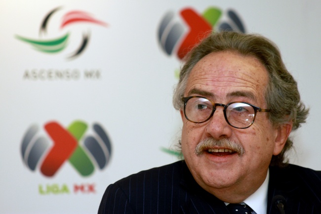 Dos de los objetivos del Torneo Apertura 2012 de la Liga MX del futbol mexicano: aumentar el aforo a los estadios y mejorar la audiencia en la televisión, más de 4 millones de televidentes, fueron superados.