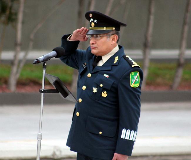 Al nuevo comandante le tomó protesta el General de División, Luis Arturo Oliver Cen, Oficial Mayor de la Sedena. (Notimex)