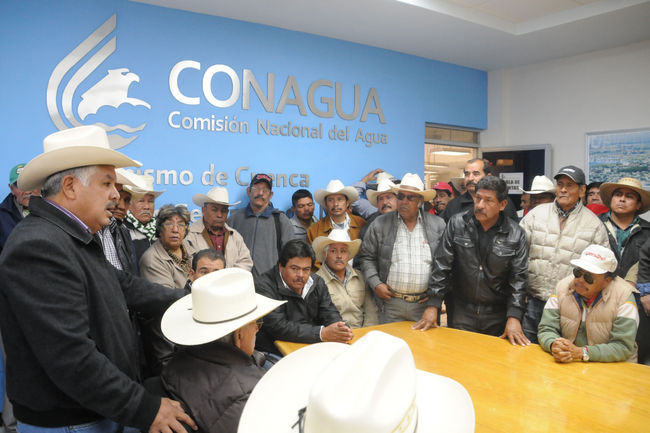 Protestan. Productores de Matamoros demandan un mayor volumen de agua para el ciclo agrícola del presente año.
