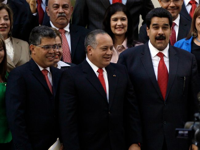 Incertidumbre. En la imagen se observa al vicepresidente Maduro que anuncia al nuevo canciller de Venezuela.