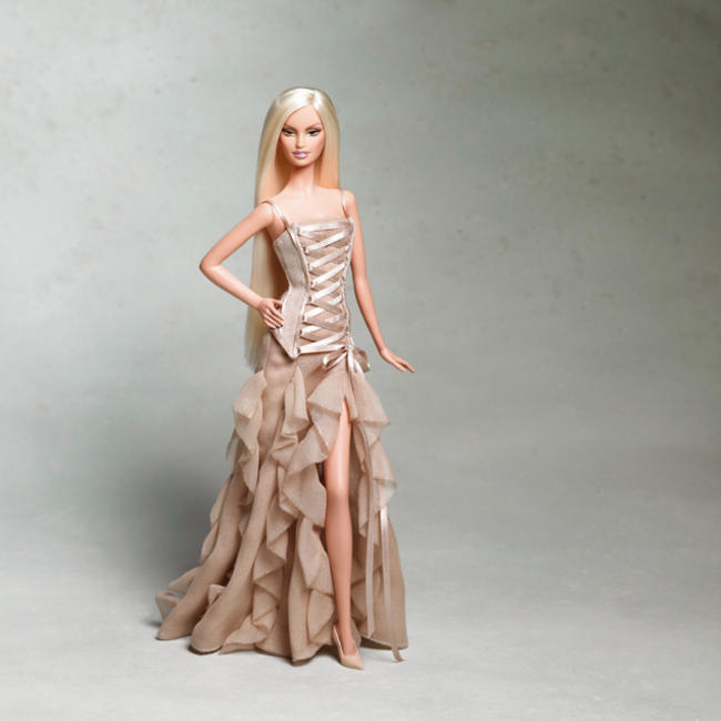 Barbie. Diseño de Versace (Collector, 2004).