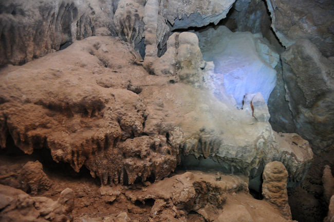 Investigan. La formación rocosa de las grutas data de miles de años por lo que se cree que pudieran aportar datos importantes.
