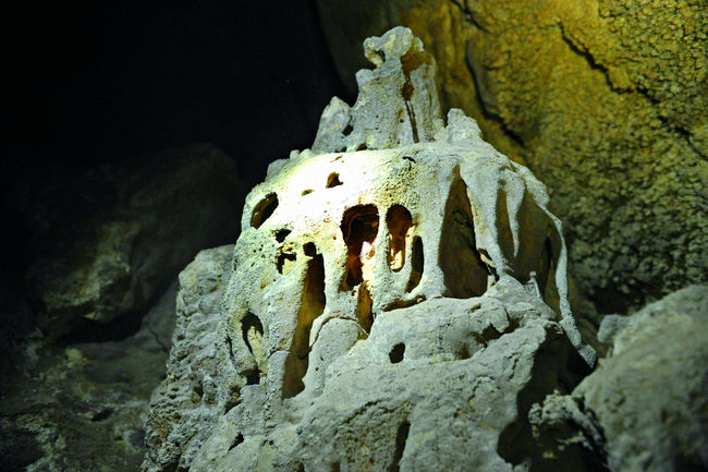 Maravilla. Un espectáculo de la naturaleza son las grutas de la Sierra de Jimulco que recientemente fueron descubiertas por sus pobladores.