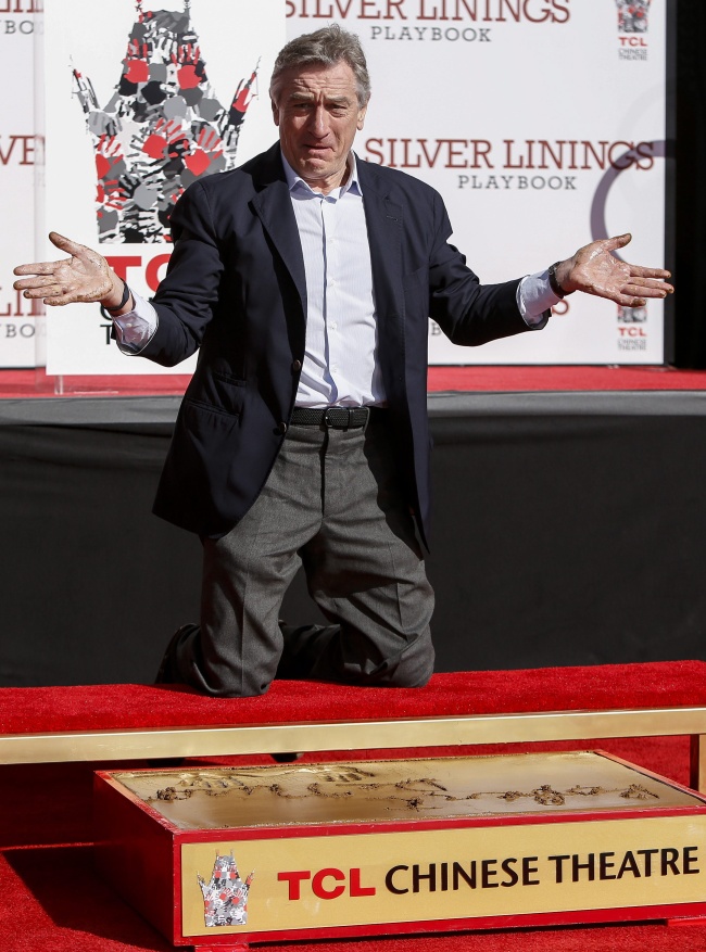 'Joe Pesci siempre me decía que terminaría con los pies en el cemento. No creo que estuviera pensando en esto', señaló De Niro, refiriéndose a las películas de gánsters que ha hecho durante su carrera.
