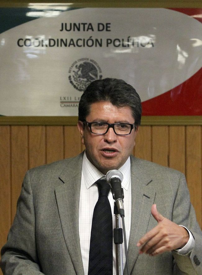 Ricardo Monreal.