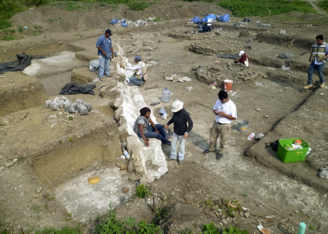 En el sitio arqueológico de Tabuco, Veracruz, se encontró un muro de contención, cuatro adoratorios, una estructura circular y pisos estucados de casi 1,000 años de antigüedad. EFE