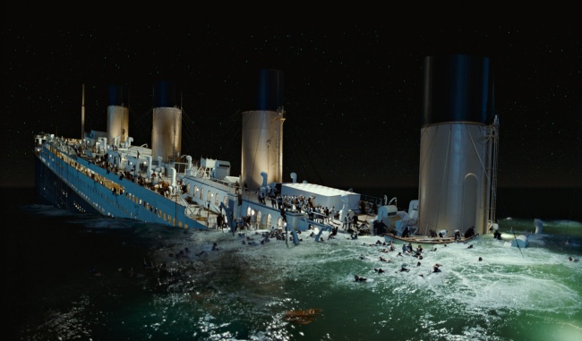 El hundimiento del buque ha inspirado cintas como la de 'Titanic', que es una de las más taquilleras en la historia del cine. ARCHIVO