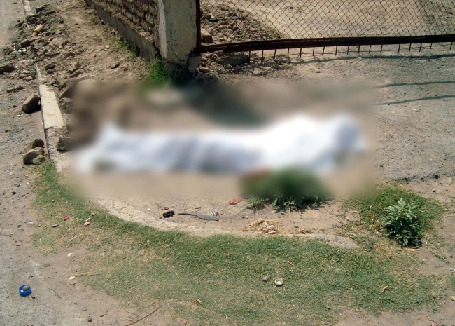 Una persona del sexo masculino fue ejecutada a tiros la tarde de hoy por un grupo de desconocidos en calles de la ciudad de San Pedro de las Colonias, Coahuila. (El Siglo de Torreón)