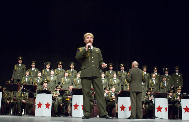 La función. La función de Los Coros, Orquesta y Ensamble del Ejército Ruso, un viaje a la antigua Unión Soviética, tendrá lugar el próximo viernes 31 de mayo a las 8:00 de la noche en el Teatro Nazas.
