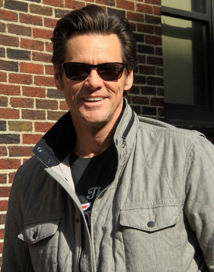 Es multado. El actor Jim Carrey fue acusado por no pagar los seguros de sus trabajadores en 2012.