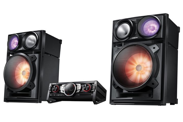 Todos los sonidos. El Giga Sound Beat MX-FS9000 garantiza mayor fidelidad y sonidos más graves y agudos.