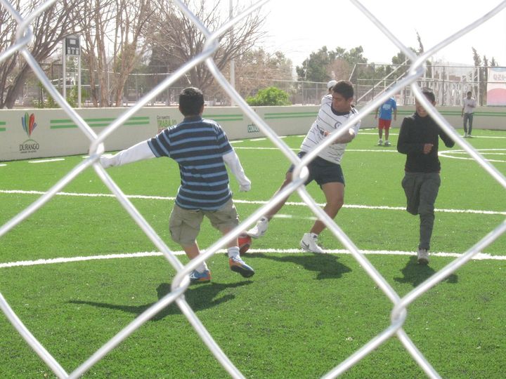 Este día se conocerá a los campeones del Torneo Municipal de Futbol Rápido de Gómez Palacio, jugándose los duelos por el cetro en las instalaciones de la Unidad Deportiva Francisco Gómez Palacio de la colonia Filadelfia.