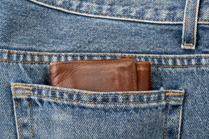 Las billeteras suelen tener un tamaño estándar, derivado del tamaño de las tarjetas de crédito. ARCHIVO