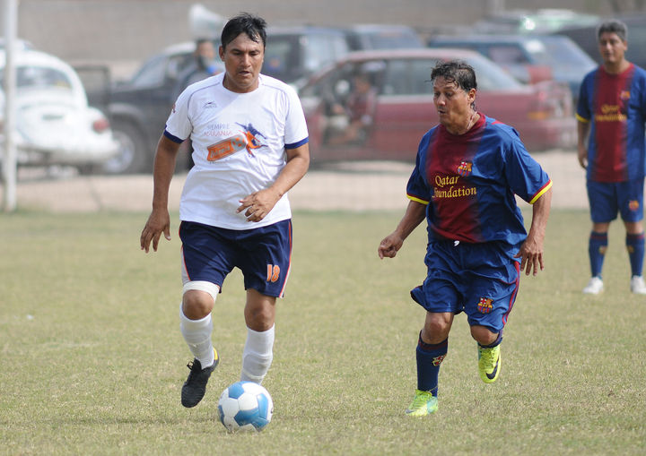 La Liga Premier de Futbol de San Isidro invita a los equipos de la Comarca a participar en su torneo de la categoría Veteranos, que dará inicio el 18 de agosto. Liga Premier invita a torneo de veteranos