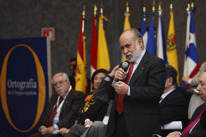 Gran pérdida. José G. Moreno de Alba, un hombre que se preocupó siempre por la lengua y el hablante, murió el pasado viernes en la Ciudad de México a los 70 años de edad, el mundo cultural y académico del país, consideró la partida del investigador como una gran pérdida.
