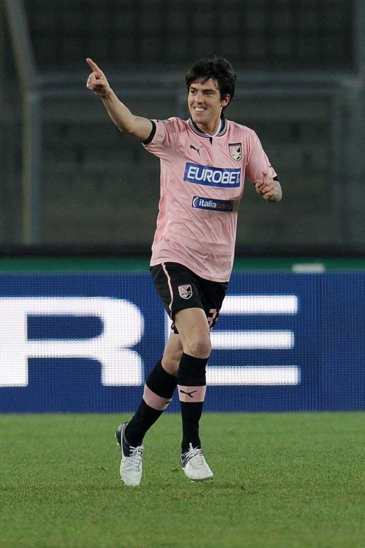 Los últimos seis meses jugó con el Palermo de Italia. (Archivo)