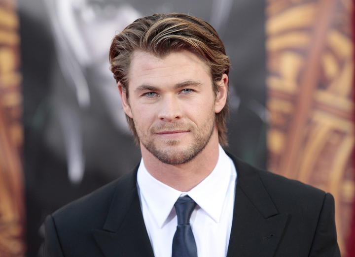 'Rush' narra la historia real de dos de los grandes rivales que el mundo ha visto jamás: James Hunt, encarnado por Chris Hemsworth, y Niki Lauda, su rival metódico y genial, interpretado por Daniel Brühl. (Archivo)