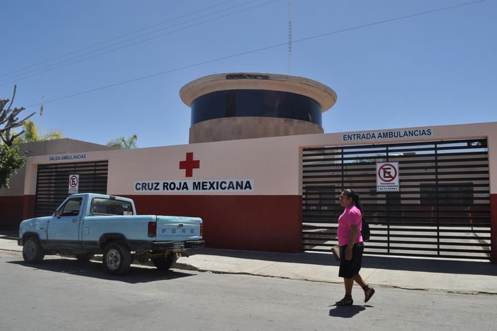 Muerto.  Hombre muere en las instalaciones de la Cruz Roja de Gómez Palacio tras sufrir golpe mortal.  