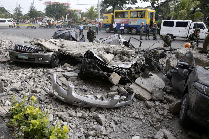 Filipinas se asienta en una zona de gran actividad sísmica y volcánica que es sacudida por unos 7,000 temblores al año, la mayoría moderados. (EFE)