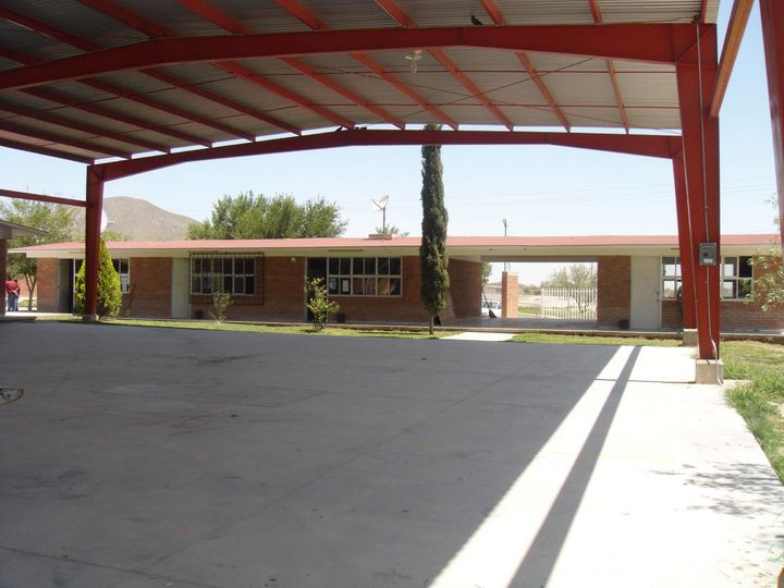 Escuela. Destaca la preparatoria EMSaD 11 del ejido Boquilla de Las Perlas, de Viesca, en el Estado. 