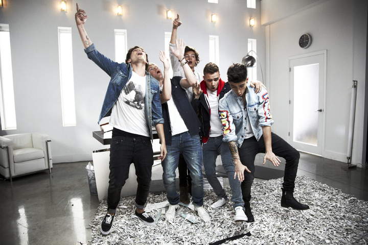 La banda integrada por Harry Styles, Niall Horan, Zayn Malik, Liam Payne y Louis Tomlinson, todos entre 19 y 20 años de edad, obtuvo en el pasado año 59.33 millones de libras esterlinas. (Archivo)
