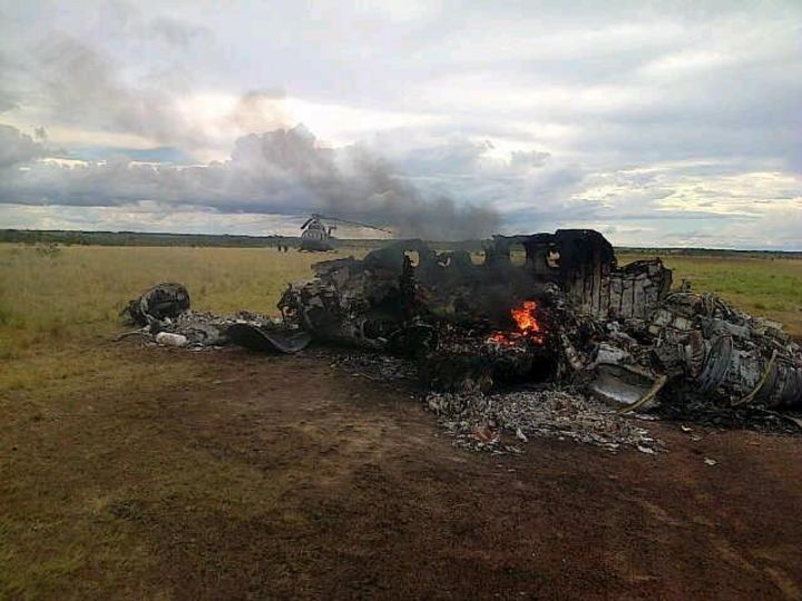Acción. Un avión con matrícula mexicana fue derribado en territorio venezolano por el Comando Estratégico Operacional de la Fuerza Armada Nacional Bolivariana. La foto fue publicada en Twitter y causó una reacción del Gobierno mexicano. 