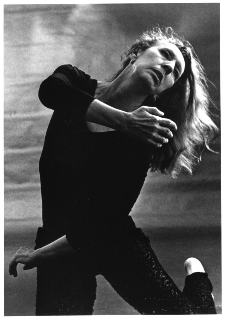 Perfil. Guillermina Bravo estudió en el Conservatorio Nacional de Música y la Escuela Nacional de Danza; formó parte del Ballet de Bellas Artes y  fundó con Ana Mérida la Academia de la Danza Mexicana.